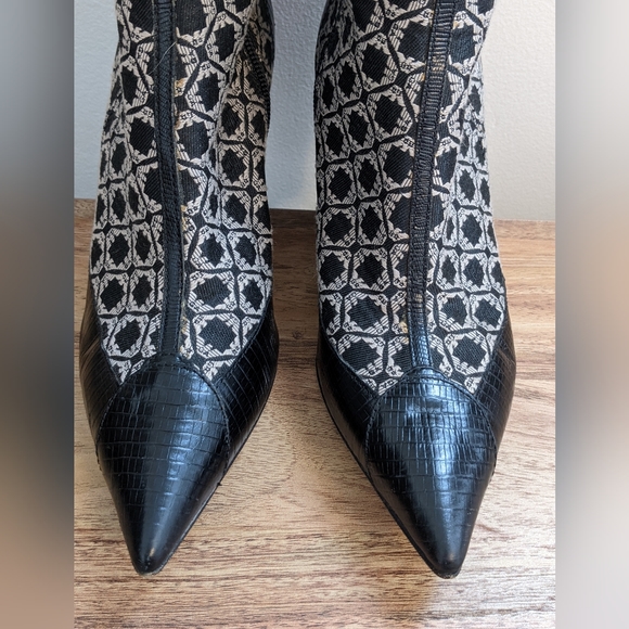 Armani Vintage Boots Size 37 - Picture 8 of 14